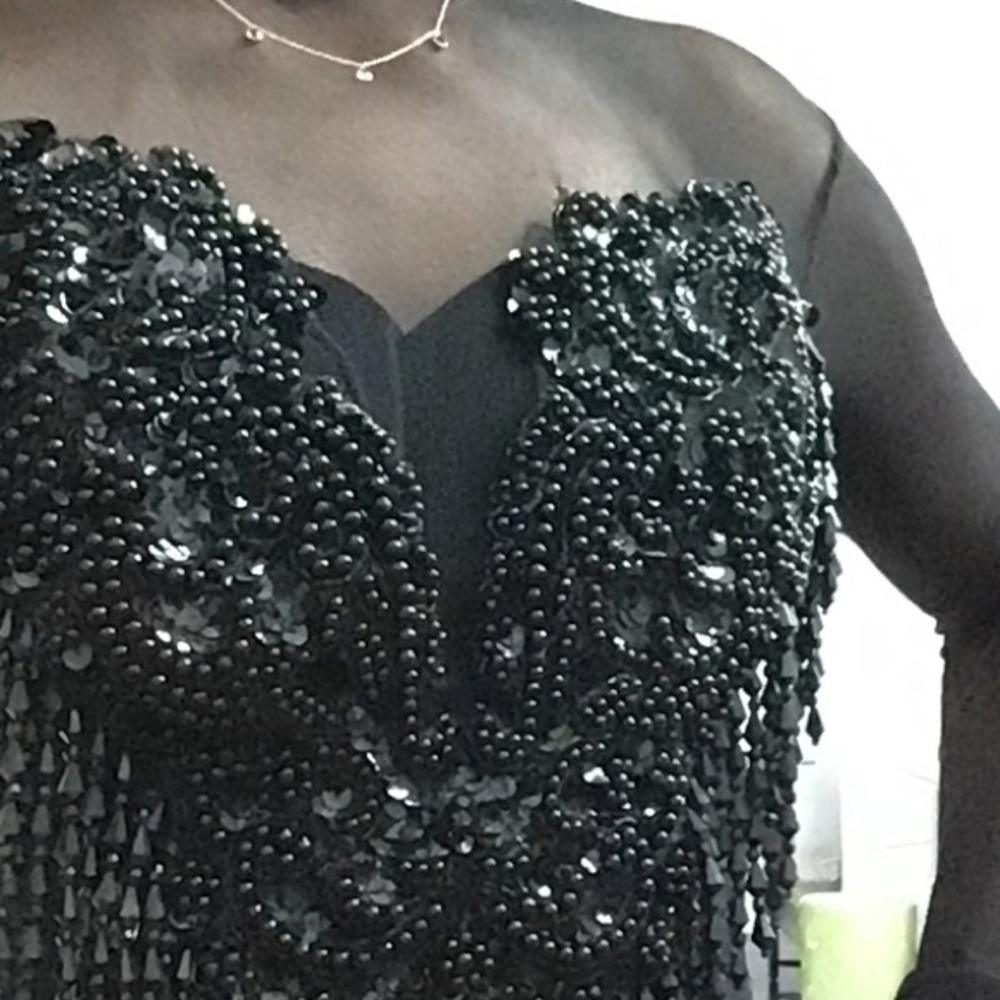 Cache , A Classy Stunner - image 4